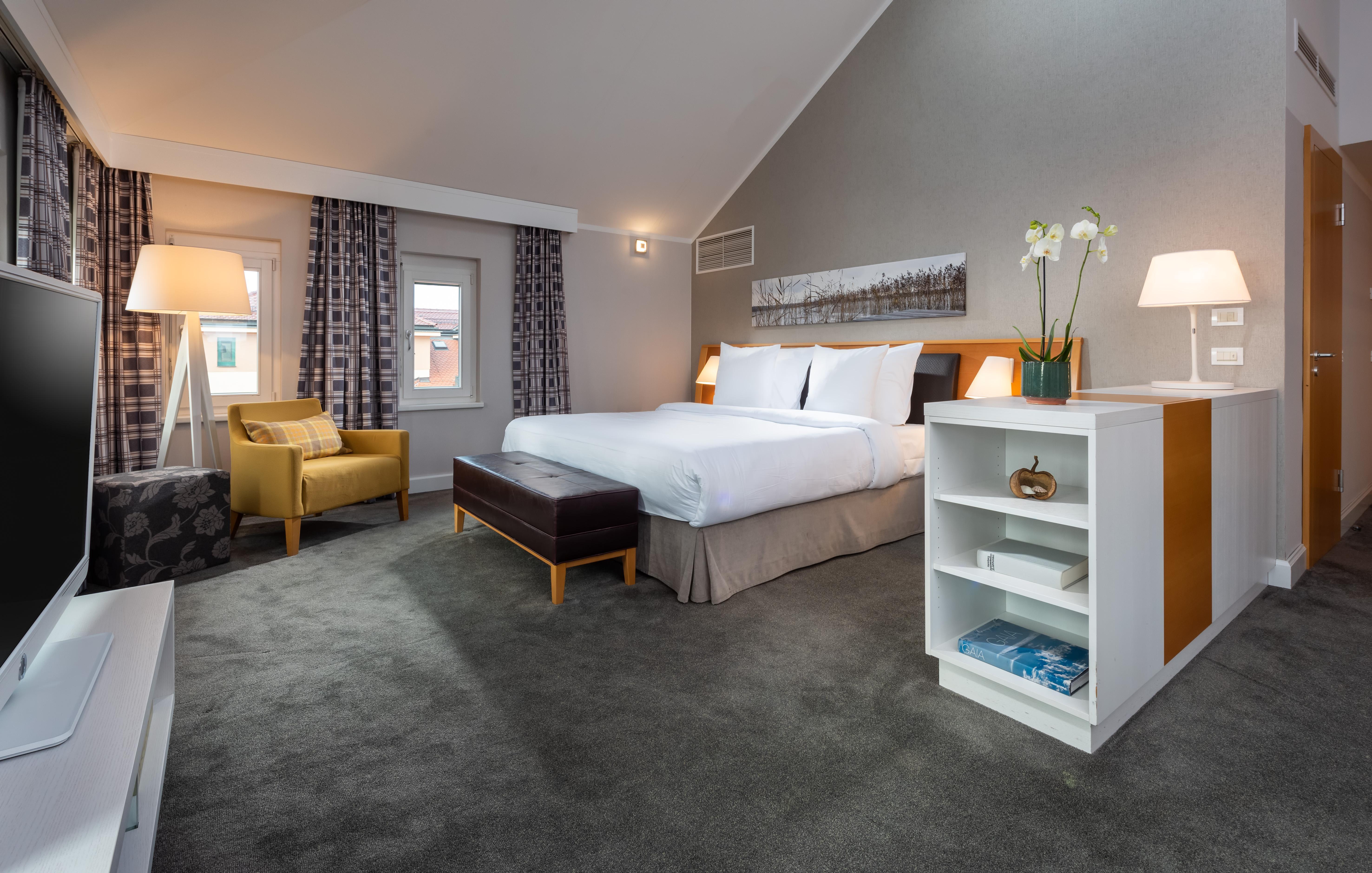 Precise Resort Bad Saarow Exterior photo A room at the Hotel du Vin & Bistro, Cheltenham