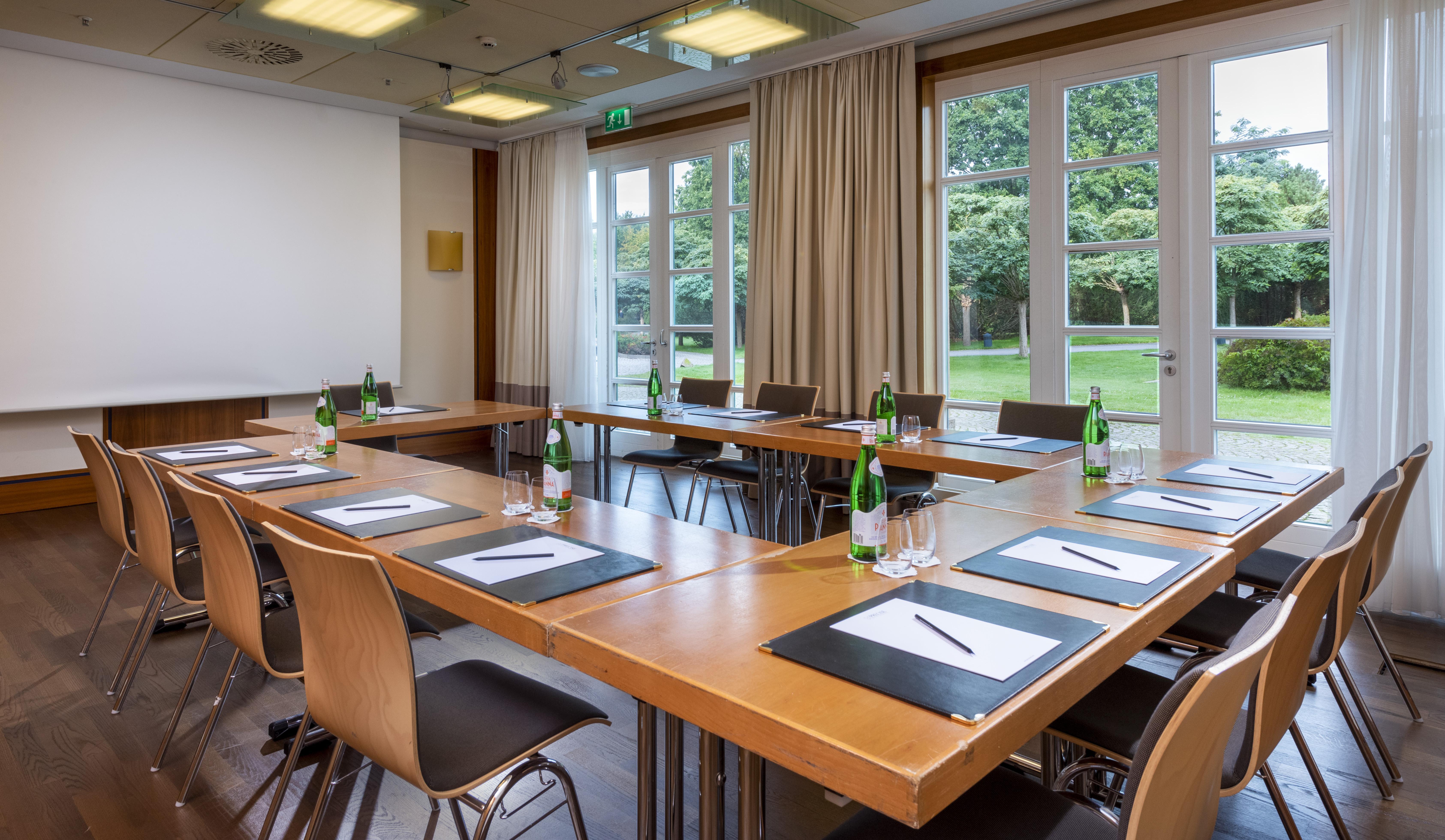 Precise Resort Bad Saarow Exterior photo Meeting room